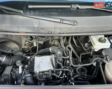 Черный Фольксваген Крафтер, объемом двигателя 1.97 л и пробегом 340 тыс. км за 24300 $, фото 12 на Automoto.ua