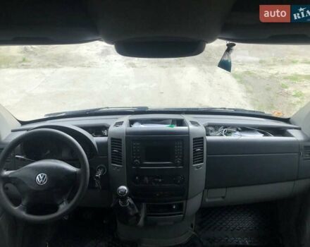 Черный Фольксваген Крафтер, объемом двигателя 2 л и пробегом 387 тыс. км за 13300 $, фото 7 на Automoto.ua