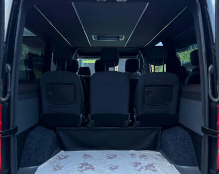 Чорний Фольксваген Крафтєр, об'ємом двигуна 1.97 л та пробігом 208 тис. км за 17300 $, фото 9 на Automoto.ua