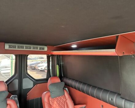 Черный Фольксваген Крафтер, объемом двигателя 2 л и пробегом 280 тыс. км за 35000 $, фото 16 на Automoto.ua