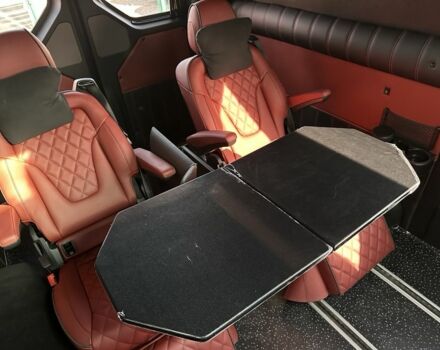 Черный Фольксваген Крафтер, объемом двигателя 2 л и пробегом 280 тыс. км за 35000 $, фото 20 на Automoto.ua