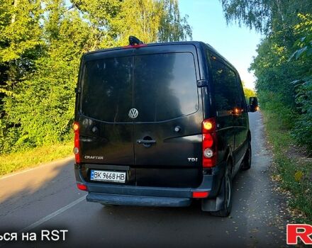 Черный Фольксваген Крафтер, объемом двигателя 2 л и пробегом 345 тыс. км за 13800 $, фото 4 на Automoto.ua