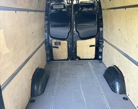 Фольксваген Крафтєр 2016 у Прилуках на Automoto.ua Чорний Фольксваген Крафтєр, об'ємом двигуна 0 л та пробігом 300 тис. км за 16800 $, фото 2 на Automoto.ua