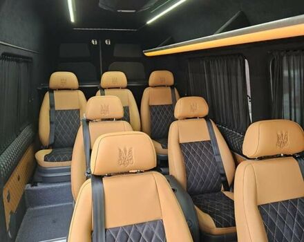 Коричневий Фольксваген Крафтєр, об'ємом двигуна 1.97 л та пробігом 400 тис. км за 27500 $, фото 4 на Automoto.ua