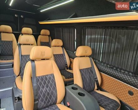 Коричневий Фольксваген Крафтєр, об'ємом двигуна 1.97 л та пробігом 400 тис. км за 27500 $, фото 6 на Automoto.ua