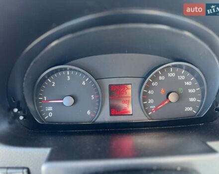 Красный Фольксваген Крафтер, объемом двигателя 1.97 л и пробегом 336 тыс. км за 19999 $, фото 10 на Automoto.ua