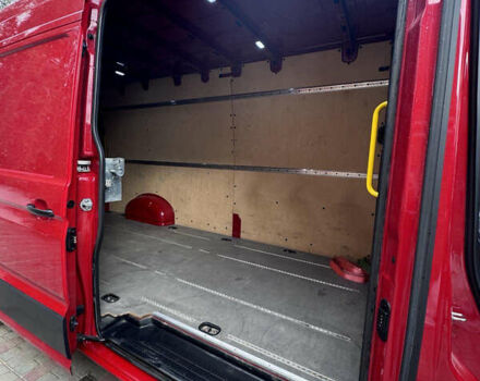 Красный Фольксваген Крафтер, объемом двигателя 1.97 л и пробегом 320 тыс. км за 21000 $, фото 12 на Automoto.ua