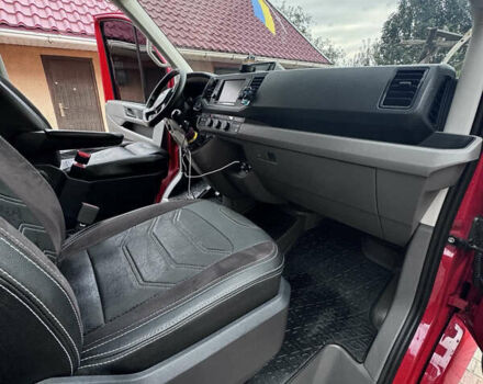 Красный Фольксваген Крафтер, объемом двигателя 1.97 л и пробегом 320 тыс. км за 21000 $, фото 18 на Automoto.ua