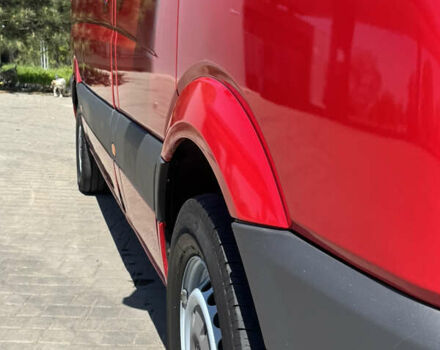 Красный Фольксваген Крафтер, объемом двигателя 2.46 л и пробегом 443 тыс. км за 14900 $, фото 13 на Automoto.ua