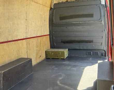 Красный Фольксваген Крафтер, объемом двигателя 2.46 л и пробегом 443 тыс. км за 14900 $, фото 49 на Automoto.ua