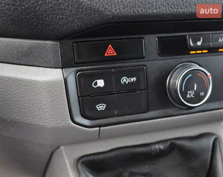 Фольксваген Крафтер 2019 в Киеве на Automoto.ua Красный Фольксваген Крафтер, объемом двигателя 1.97 л и пробегом 106 тыс. км за 35500 $, фото 74 на Automoto.ua