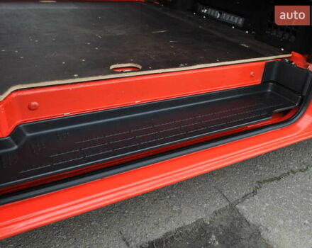 Фольксваген Крафтер 2019 в Киеве на Automoto.ua Красный Фольксваген Крафтер, объемом двигателя 1.97 л и пробегом 106 тыс. км за 35500 $, фото 35 на Automoto.ua