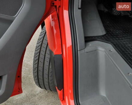 Фольксваген Крафтер 2019 в Киеве на Automoto.ua Красный Фольксваген Крафтер, объемом двигателя 1.97 л и пробегом 106 тыс. км за 35500 $, фото 61 на Automoto.ua