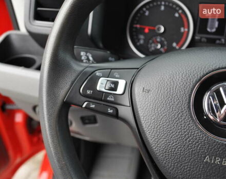 Фольксваген Крафтер 2019 в Киеве на Automoto.ua Красный Фольксваген Крафтер, объемом двигателя 1.97 л и пробегом 106 тыс. км за 35500 $, фото 73 на Automoto.ua