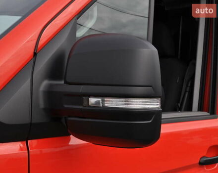 Фольксваген Крафтер 2019 в Киеве на Automoto.ua Красный Фольксваген Крафтер, объемом двигателя 1.97 л и пробегом 106 тыс. км за 35500 $, фото 11 на Automoto.ua