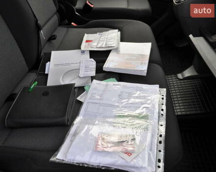 Фольксваген Крафтер 2019 в Киеве на Automoto.ua Красный Фольксваген Крафтер, объемом двигателя 1.97 л и пробегом 106 тыс. км за 35500 $, фото 52 на Automoto.ua