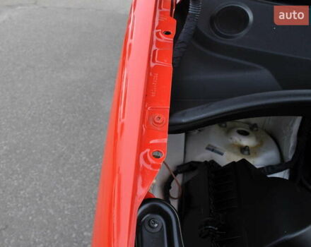 Фольксваген Крафтер 2019 в Киеве на Automoto.ua Красный Фольксваген Крафтер, объемом двигателя 1.97 л и пробегом 106 тыс. км за 35500 $, фото 85 на Automoto.ua