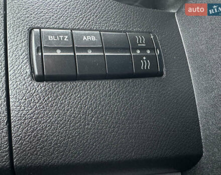 Красный Фольксваген Крафтер, объемом двигателя 2 л и пробегом 160 тыс. км за 18800 $, фото 17 на Automoto.ua