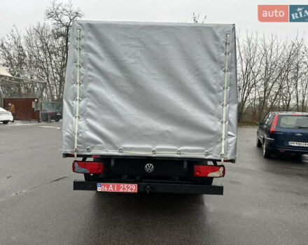 Красный Фольксваген Крафтер, объемом двигателя 2 л и пробегом 160 тыс. км за 18800 $, фото 7 на Automoto.ua