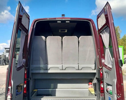 Червоний Фольксваген Крафтєр, об'ємом двигуна 2 л та пробігом 300 тис. км за 32000 $, фото 9 на Automoto.ua