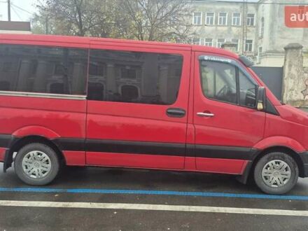 Червоний Фольксваген Крафтєр, об'ємом двигуна 2.5 л та пробігом 100 тис. км за 11700 $, фото 1 на Automoto.ua