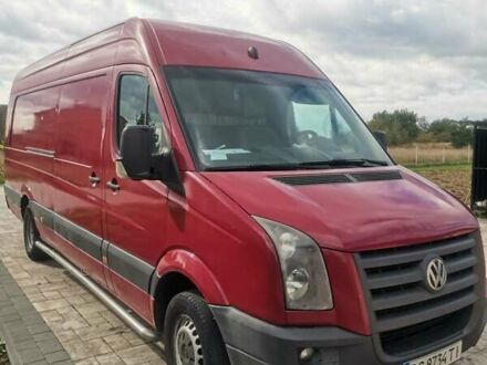 Красный Фольксваген Крафтер, объемом двигателя 2.5 л и пробегом 350 тыс. км за 10000 $, фото 1 на Automoto.ua
