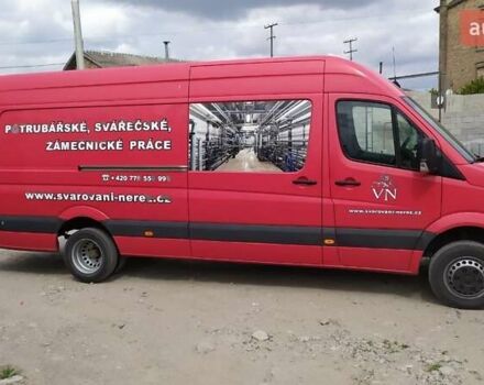 Красный Фольксваген Крафтер, объемом двигателя 2 л и пробегом 176 тыс. км за 23850 $, фото 1 на Automoto.ua