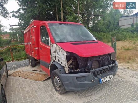 Красный Фольксваген Крафтер, объемом двигателя 0 л и пробегом 348 тыс. км за 2990 $, фото 1 на Automoto.ua