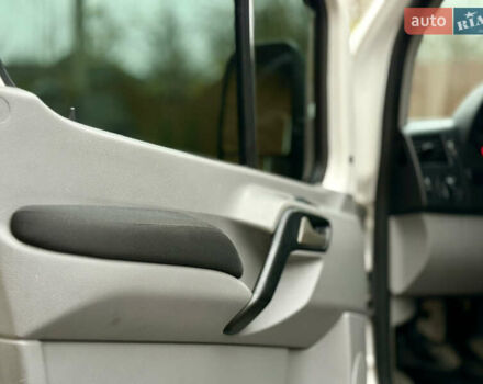 Фольксваген Крафтєр, об'ємом двигуна 2 л та пробігом 295 тис. км за 13600 $, фото 10 на Automoto.ua