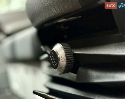 Фольксваген Крафтєр, об'ємом двигуна 2 л та пробігом 295 тис. км за 13600 $, фото 14 на Automoto.ua