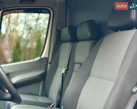 Фольксваген Крафтєр, об'ємом двигуна 2 л та пробігом 295 тис. км за 13600 $, фото 12 на Automoto.ua