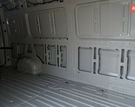 Фольксваген Крафтер, объемом двигателя 1.97 л и пробегом 0 тыс. км за 50725 $, фото 8 на Automoto.ua