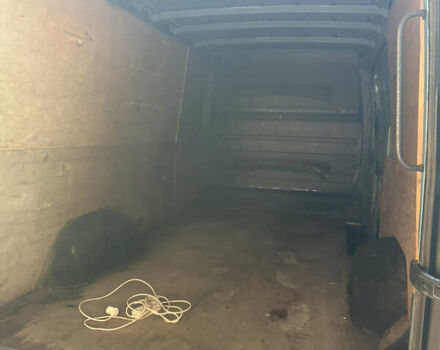 Фольксваген Крафтер, объемом двигателя 2.5 л и пробегом 500 тыс. км за 6500 $, фото 4 на Automoto.ua