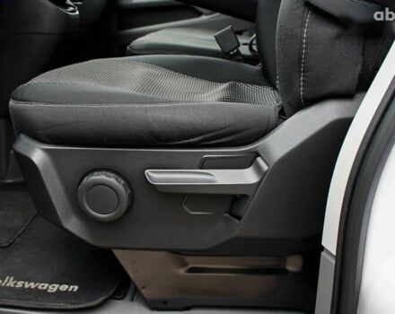 Фольксваген Крафтєр, об'ємом двигуна 2 л та пробігом 84 тис. км за 30999 $, фото 12 на Automoto.ua