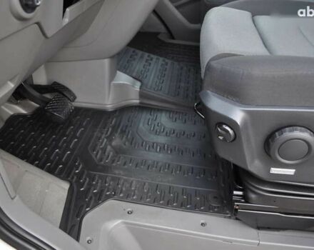 Фольксваген Крафтер, объемом двигателя 2 л и пробегом 200 тыс. км за 27500 $, фото 21 на Automoto.ua