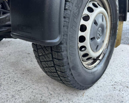 Желтый Фольксваген Крафтер, объемом двигателя 1.97 л и пробегом 475 тыс. км за 16500 $, фото 23 на Automoto.ua