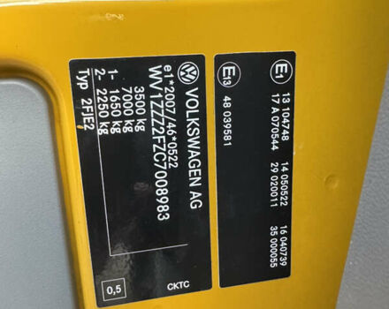 Желтый Фольксваген Крафтер, объемом двигателя 1.97 л и пробегом 475 тыс. км за 16500 $, фото 19 на Automoto.ua