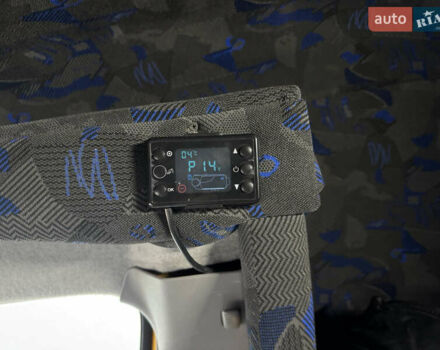 Желтый Фольксваген Крафтер, объемом двигателя 1.97 л и пробегом 475 тыс. км за 16500 $, фото 25 на Automoto.ua