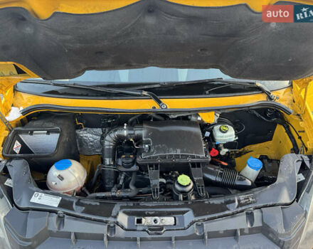 Желтый Фольксваген Крафтер, объемом двигателя 1.97 л и пробегом 475 тыс. км за 16500 $, фото 15 на Automoto.ua