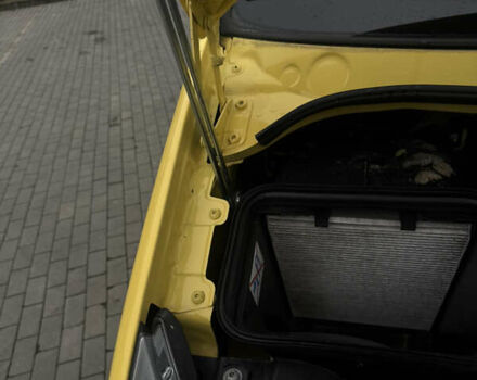 Желтый Фольксваген Крафтер, объемом двигателя 2 л и пробегом 248 тыс. км за 18999 $, фото 13 на Automoto.ua