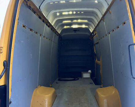 Желтый Фольксваген Крафтер, объемом двигателя 0 л и пробегом 160 тыс. км за 16921 $, фото 11 на Automoto.ua