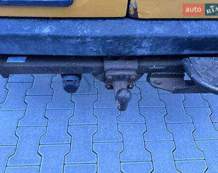 Желтый Фольксваген Крафтер, объемом двигателя 0 л и пробегом 160 тыс. км за 16921 $, фото 9 на Automoto.ua