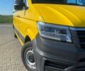 Желтый Фольксваген Крафтер, объемом двигателя 2 л и пробегом 215 тыс. км за 15950 $, фото 1 на Automoto.ua