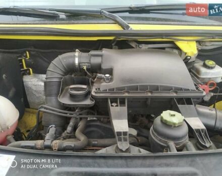 Желтый Фольксваген Крафтер, объемом двигателя 2 л и пробегом 190 тыс. км за 14400 $, фото 6 на Automoto.ua