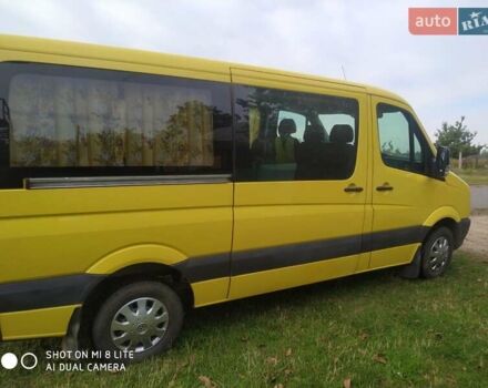 Желтый Фольксваген Крафтер, объемом двигателя 2 л и пробегом 190 тыс. км за 14400 $, фото 16 на Automoto.ua