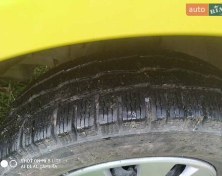 Желтый Фольксваген Крафтер, объемом двигателя 2 л и пробегом 190 тыс. км за 14400 $, фото 2 на Automoto.ua