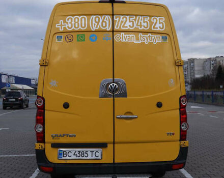 Желтый Фольксваген Крафтер, объемом двигателя 2.69 л и пробегом 340 тыс. км за 19500 $, фото 6 на Automoto.ua