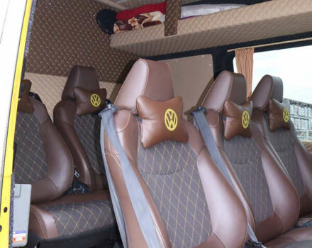 Желтый Фольксваген Крафтер, объемом двигателя 2.69 л и пробегом 340 тыс. км за 19500 $, фото 8 на Automoto.ua