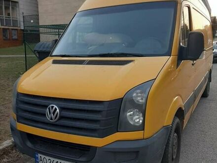 Желтый Фольксваген Крафтер, объемом двигателя 2 л и пробегом 3 тыс. км за 12000 $, фото 1 на Automoto.ua