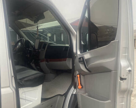 Сірий Фольксваген Крафтєр, об'ємом двигуна 2.5 л та пробігом 6 тис. км за 7600 $, фото 31 на Automoto.ua